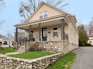 42 Ernest Ave Worcester, Worcester, MA 01604