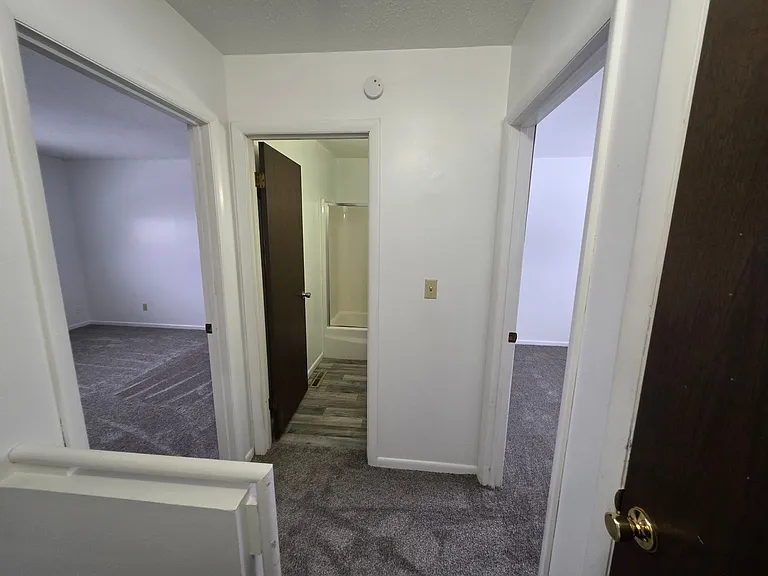 342 E Park Ave — Photo 18