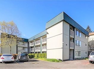 101 SW 119th St APT 201, Seattle, WA 98146