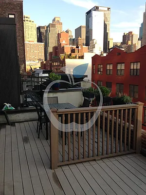 Rented by HOME RESIDENTIAL LLC | media 35