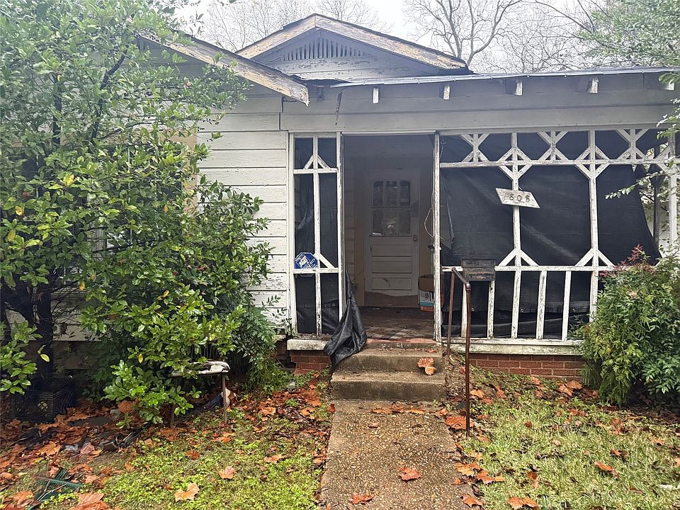 2nd image of 1808 Clanton St