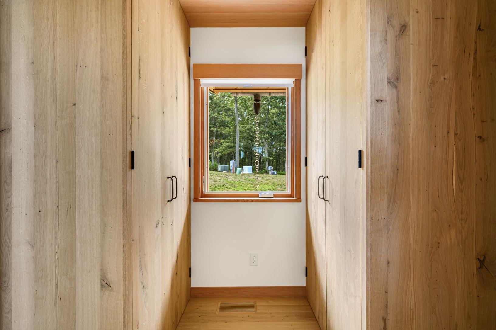  Built in wood closets
