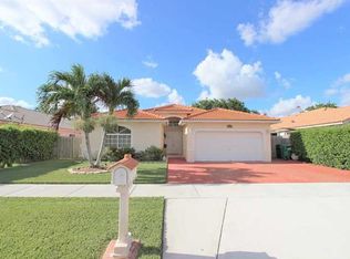 16565 SW 90th St, Miami, FL 33196