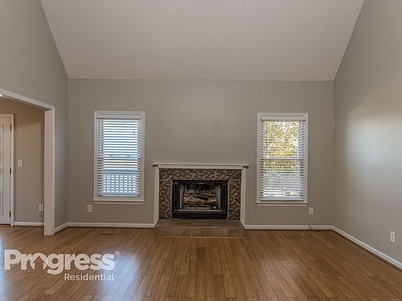 2nd image of 202 Saint Martins Ln