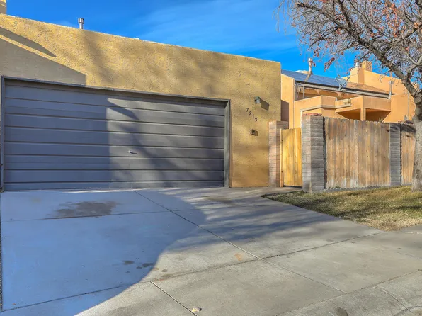 7213 Bobwhite Ln NE, Albuquerque, NM 87109