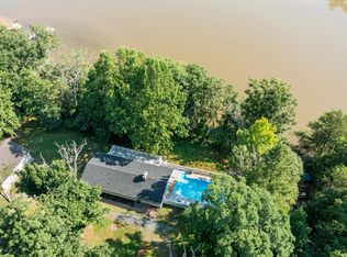 1395 Knollwood Rd, Elkton, MD 21921