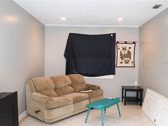 4th image of 1804 Lake Brown Dr