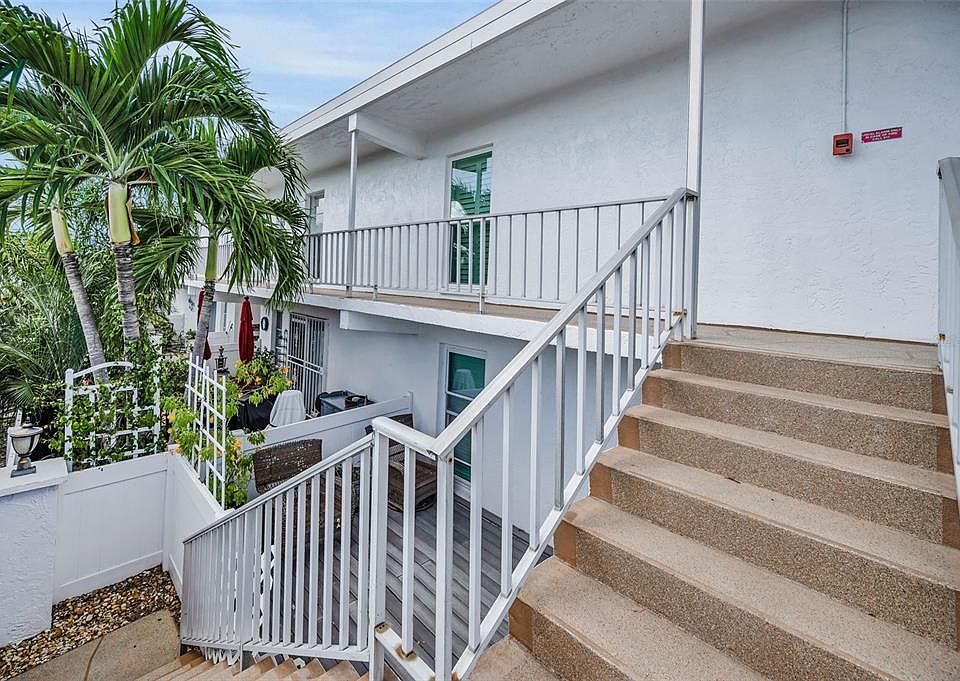1st image of 1655 S HIGHLAND AVENUE #D241