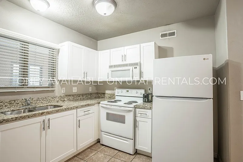1 bed, 1.0 bath, 1106 sqft, $630 — Photo 1