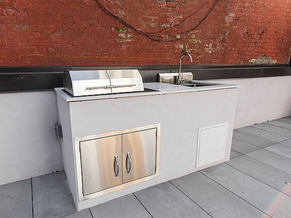 4th image of 202 Avenue A #7