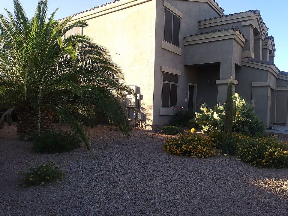 1st image of 36896 W Leonessa Ave