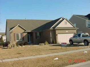 29385 Jennifer Dr, Chesterfield, MI