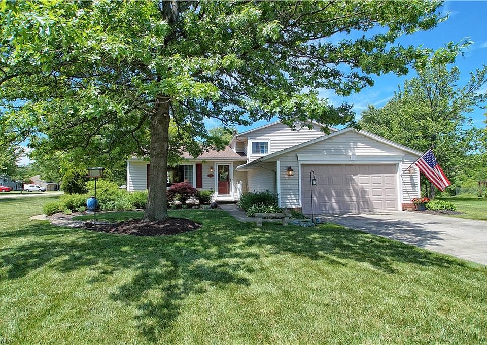 1st image of 8624 Crow Dr
