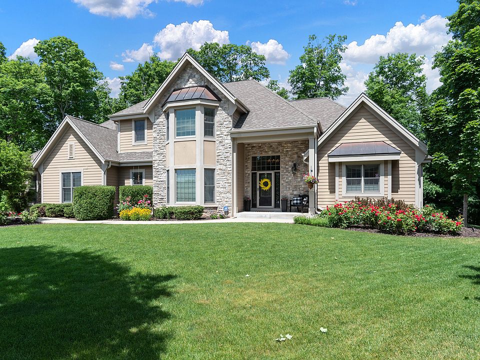 1st image of 906 Westminster Ct