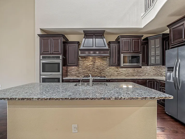 24227 Peralta Glen Ln — Photo 14