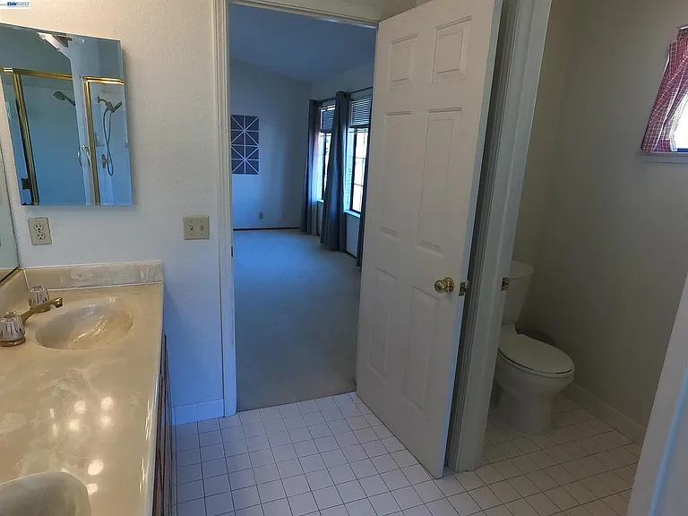 19179 Alpha Ct — Photo 26