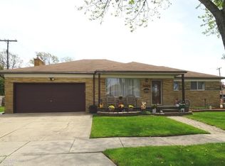 24314 Mabray Ave, Eastpointe, MI 48021