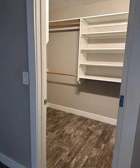 1416 E Del Rio Dr — Photo 17