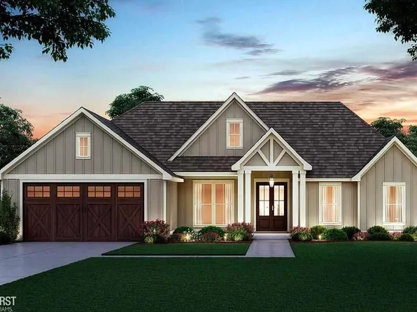 9900 Loretta Ln, South Lyon, MI 48178