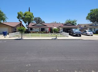 637 Tammy Ln, Lemoore, CA 93245