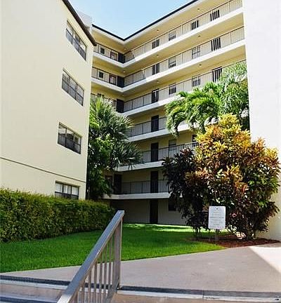 2nd image of 2307 S Cypress Bend Dr APT 308