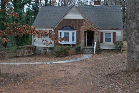 1st image of 2353 Highview Rd SW