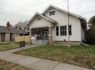 1123 6th St, Clay Center, KS 67432