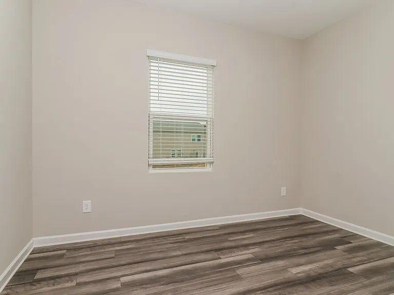 506 Knightsbridge Ln — Photo 8