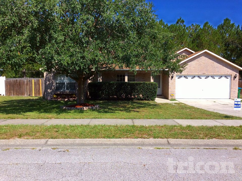 1st image of 2884 Forest Edge Dr