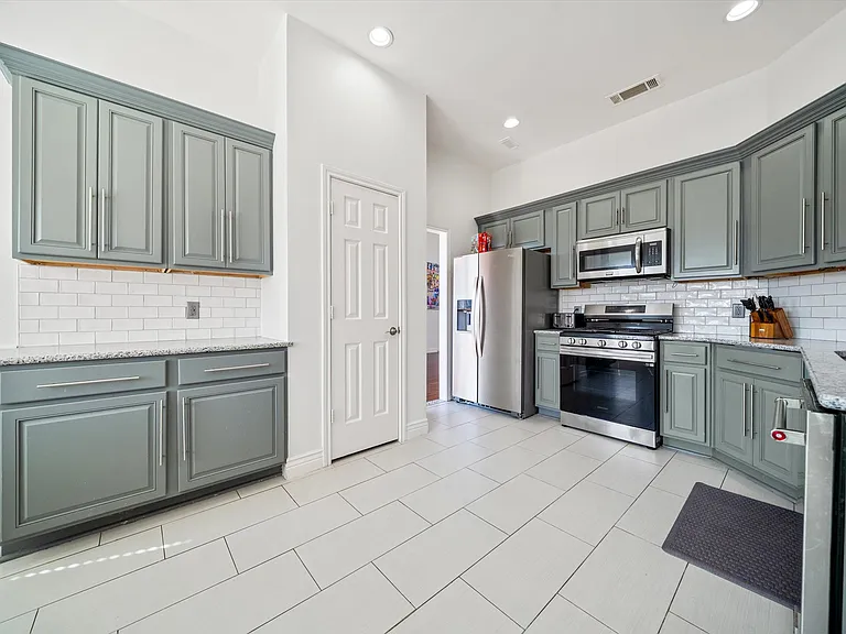 1103 Pawnee Ct — Photo 10