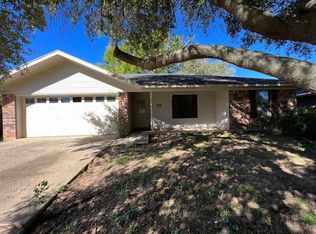 5335 Lauri Ln, Bossier City, LA 71112