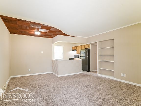 3rd image of 2232 Lovett Dr