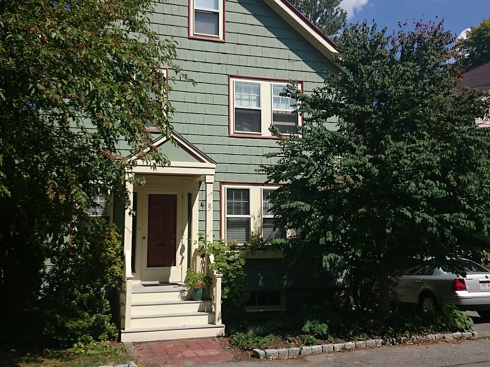 1st image of 8 Clark Ct
