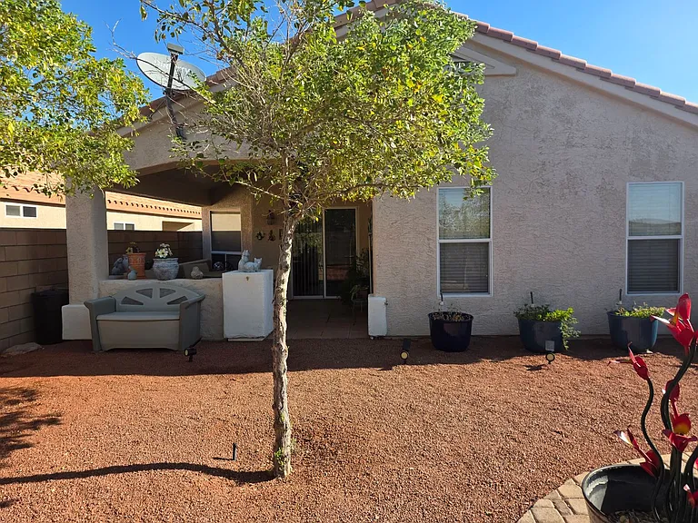 2450 Highland Trl — Photo 32