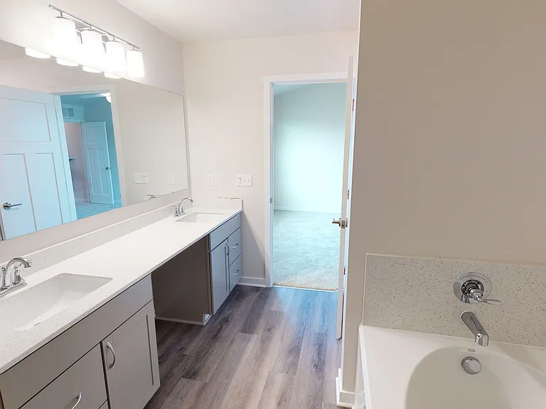 Calabria -2 Bed
