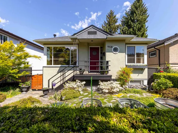 4428 Saint George St, Vancouver, BC V5V 4A4