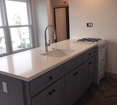 5th image of 4122 Highland Ave #A