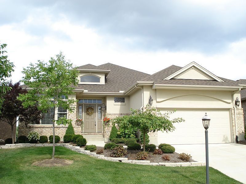 1st image of 844 Eagle Run Dr