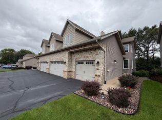 612 Queens Ct #1, Rockton, IL 61072