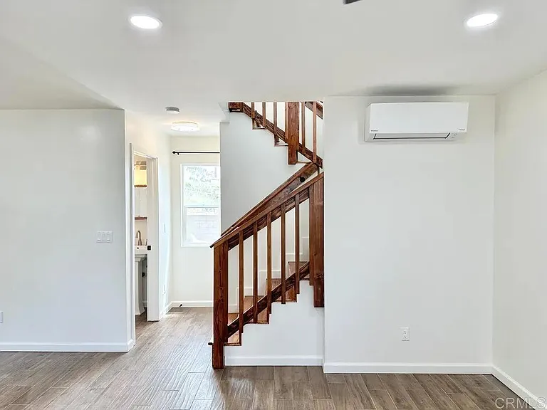8778 Dallas St — Photo 7