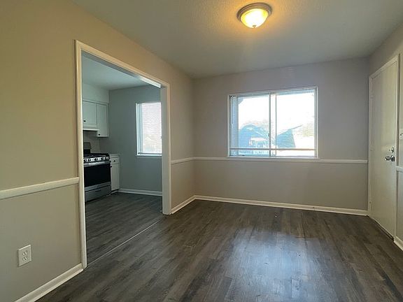 4th image of 8030 Campbell St #8032