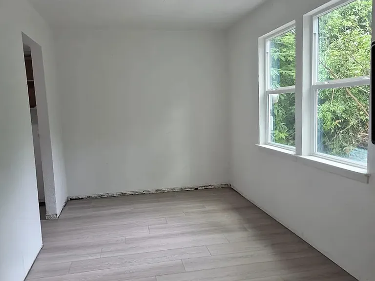 7867 Hamlet St #7867 — Photo 9