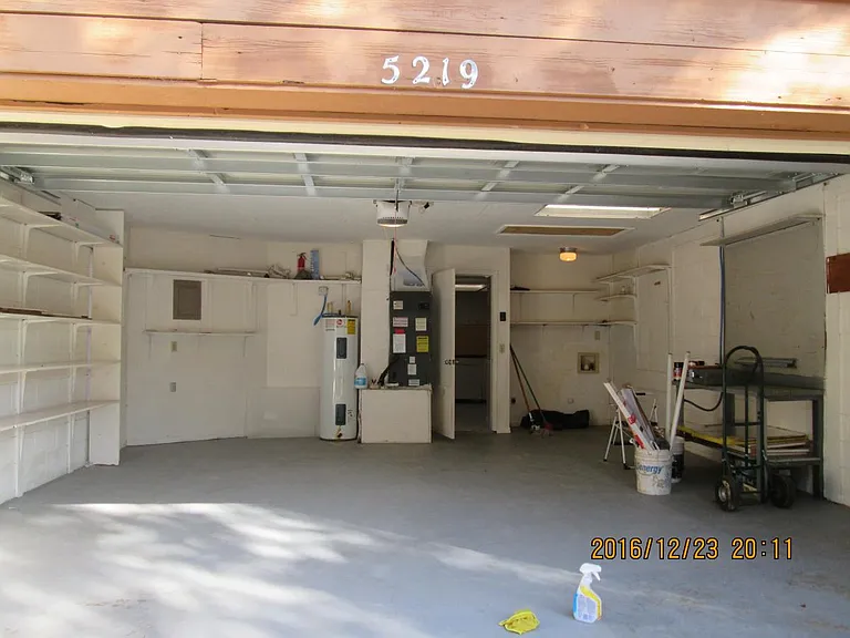 2 car garage