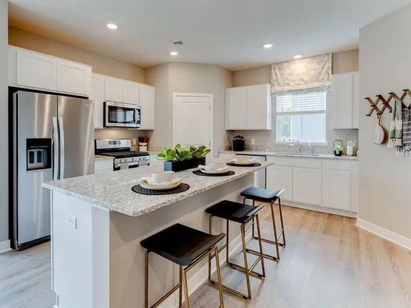 14675 Empire Ct, Dayton, MN 55327