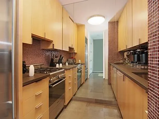 Rented by Corcoran | media 26