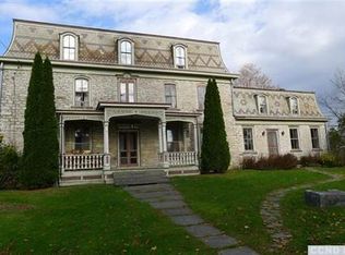 92 Marshall Rd, Ravena, NY 12143