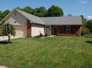 180 Oxford Ave, Pendleton, IN 46064