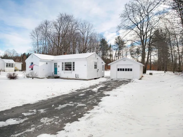 1176 Sunset Dr, Willsboro, NY 12996