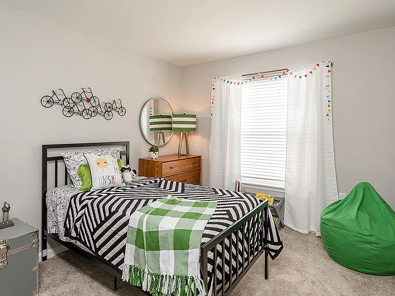 Woodland Acres Townhomes — Photo 12