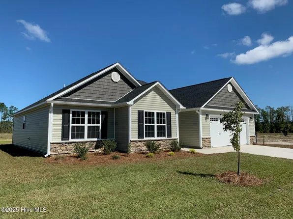 109 Sanctuary Street, Jacksonville, NC 28546